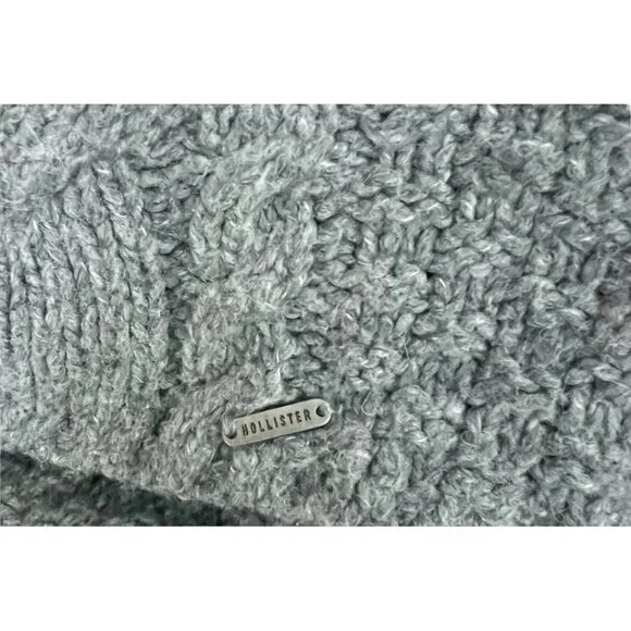 Hollister cable knit sweater - Picture 3 of 5